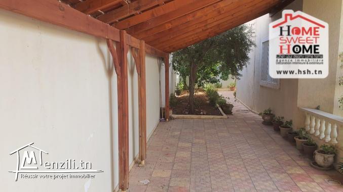 Villa Konfida à Vendre à EL Mourouj 3