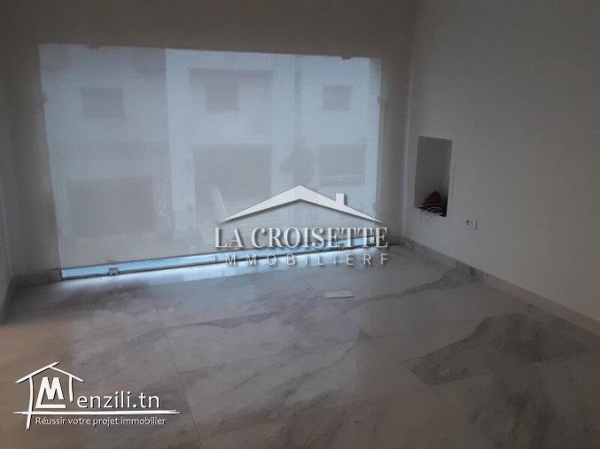 Local commercial à usage bureatique aux berges du lac 1 ZBL0329