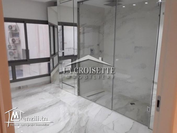 Local commercial à usage bureatique aux berges du lac 1 ZBL0329