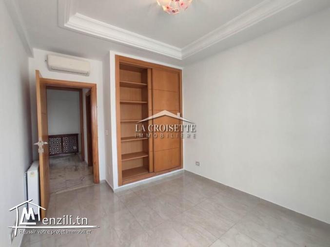 Appartement s+4 aux jardins de carthage MAL4478