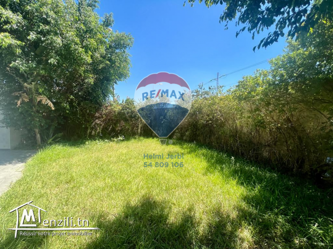 Villa à usage bureautique à El Menzah9 à louer