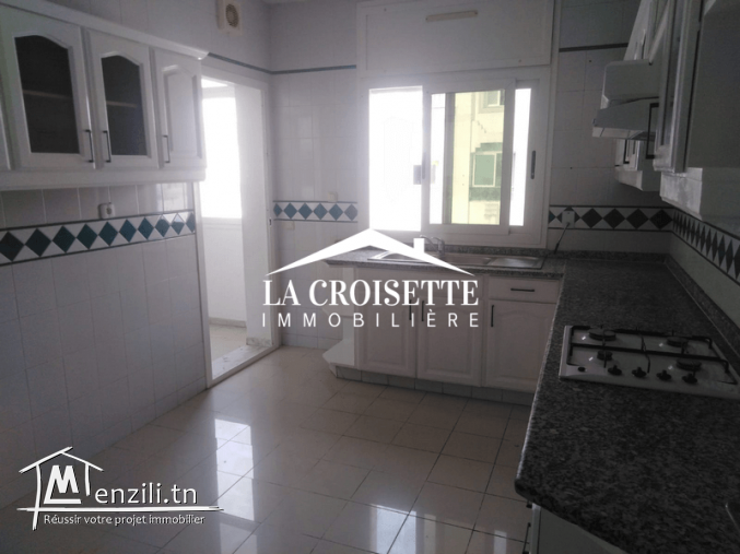 Appartement s+4 aux berges du lac 1 ZAL4428