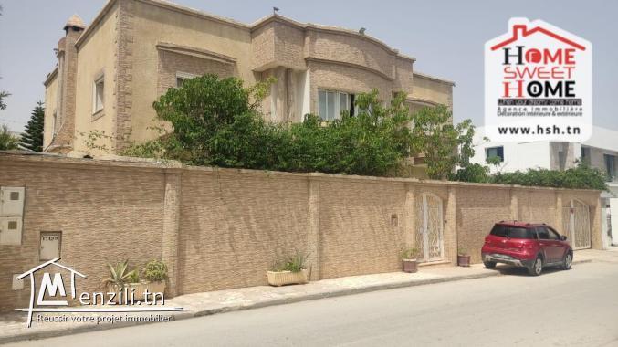 Villa Emma Louise à Vendre à Gammarth Forêt