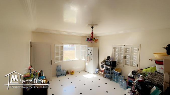 Villa A vendre côté Tunis bay