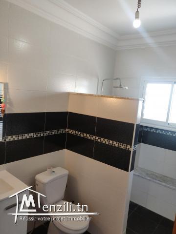 Charmante villa lumineuse et spacieuse