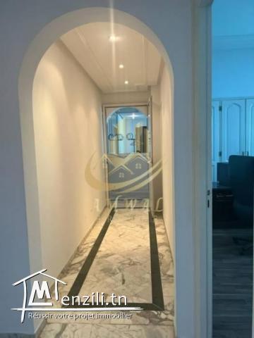 Bureau S4 Meublé au Lac 1