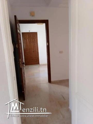 Location s+2 à cité hedi nouira ariana