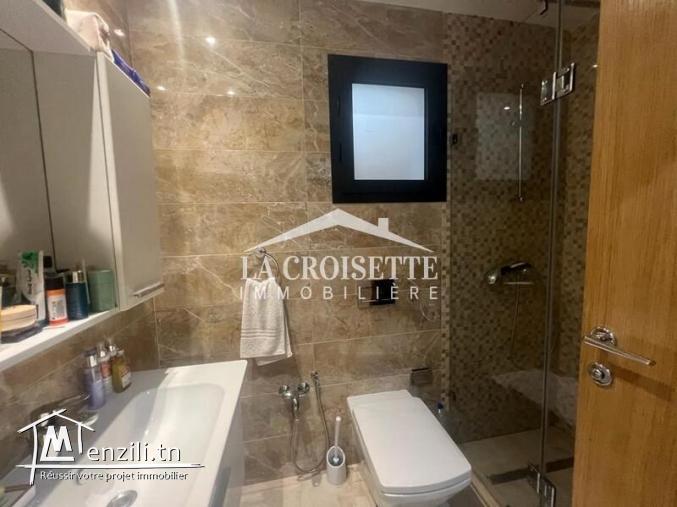 Villa s+3 meublée à gammarth avec piscine collective MVL1406