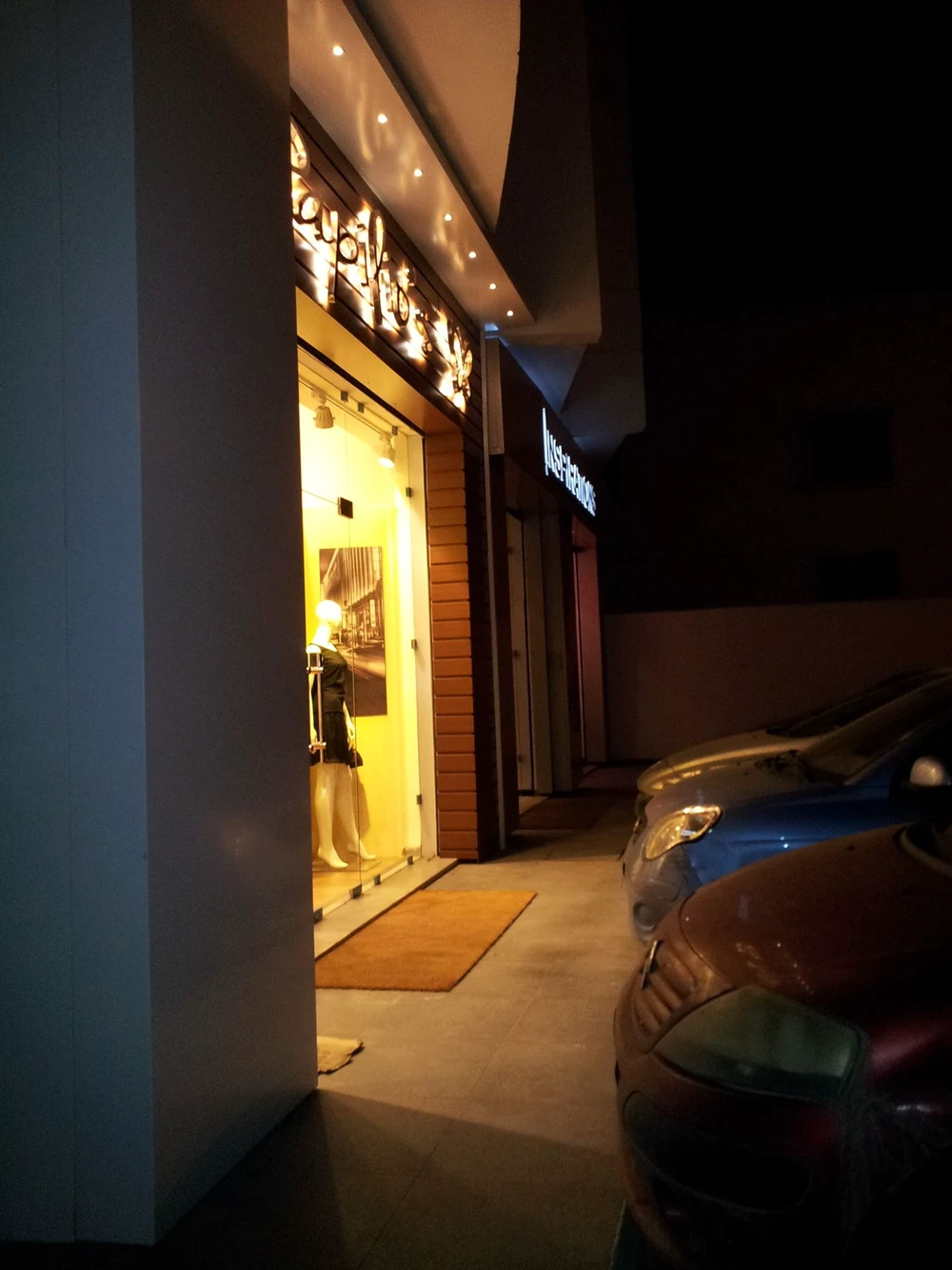 A LOUER un très bel appartement (S+3) très haut standing