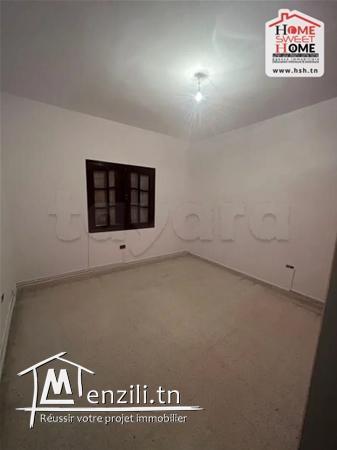 RDC de Villa Deniz à Louer à Ain Zaghouan Nord