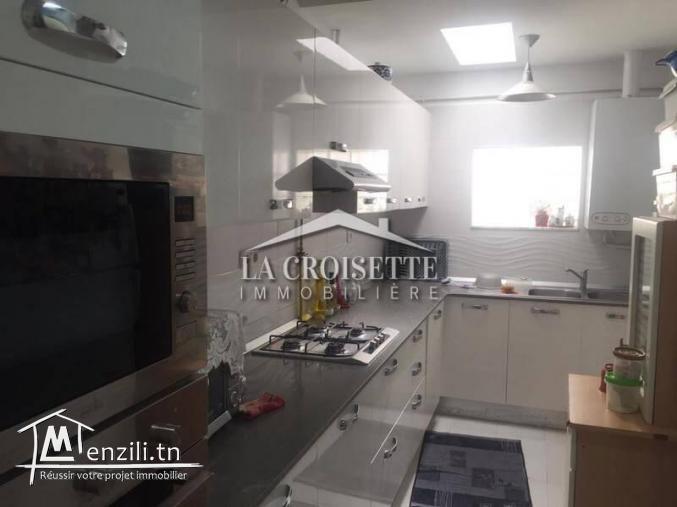 Appartement s+2 avec jardin à la marsa MAL4314
