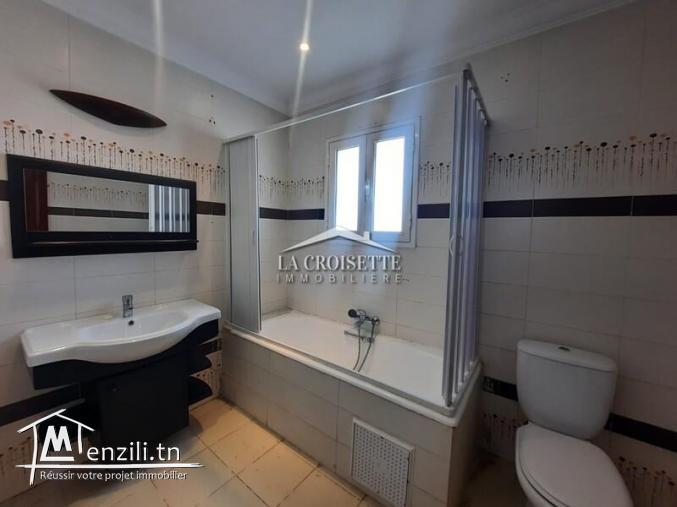 Villa s+4 à la marsa MVL1424