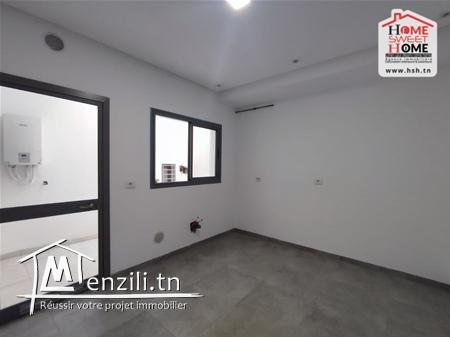 Bureau Derya à Louer à Ain Zaghouan Nord