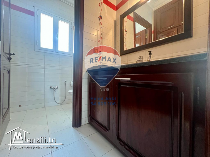 Villa ,route du relais la Marsa à louer