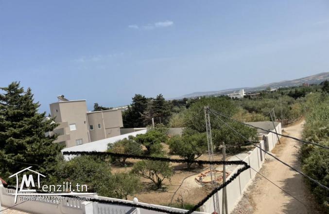 Beau terrain à Cap zbib