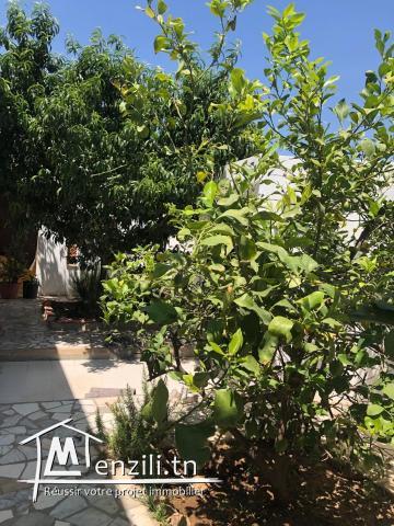 Maison S+4 au Ennkhilet