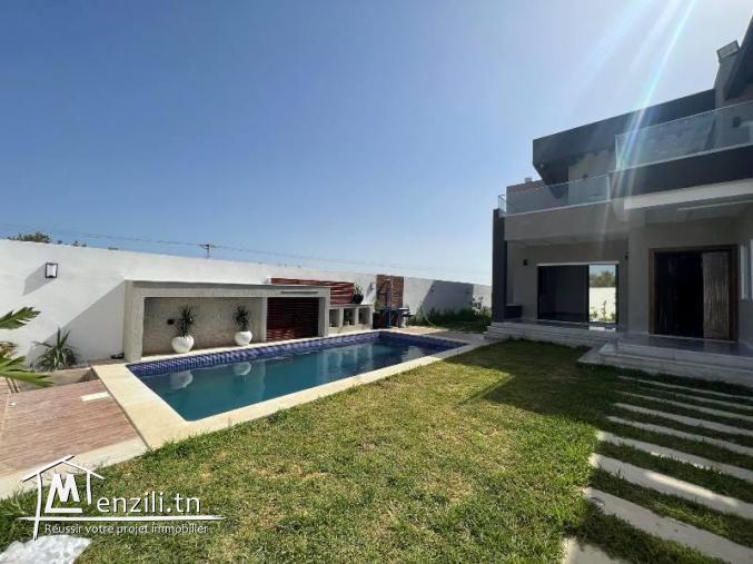 V382 Villa GALAXY VILLA SUD