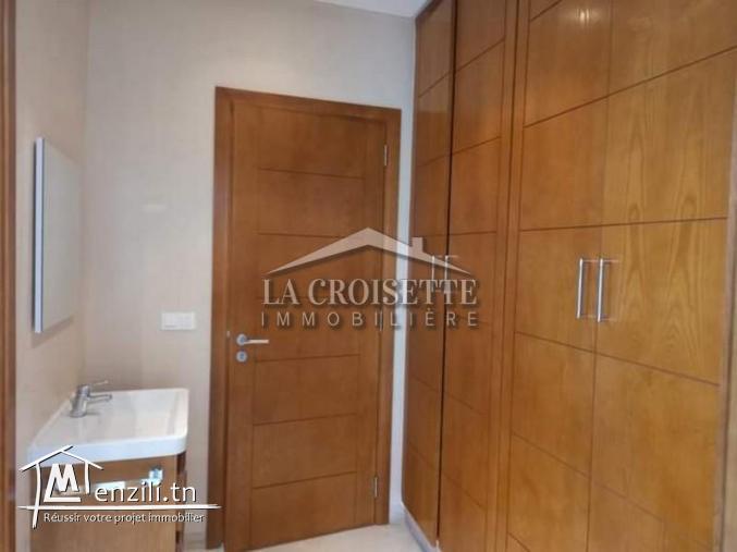 Triplex s+3 avec jardin et chambre de service à la marsa MDL0446