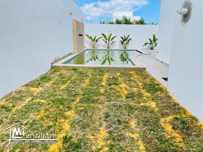 للبيع فيلا  في طور الإنجاز