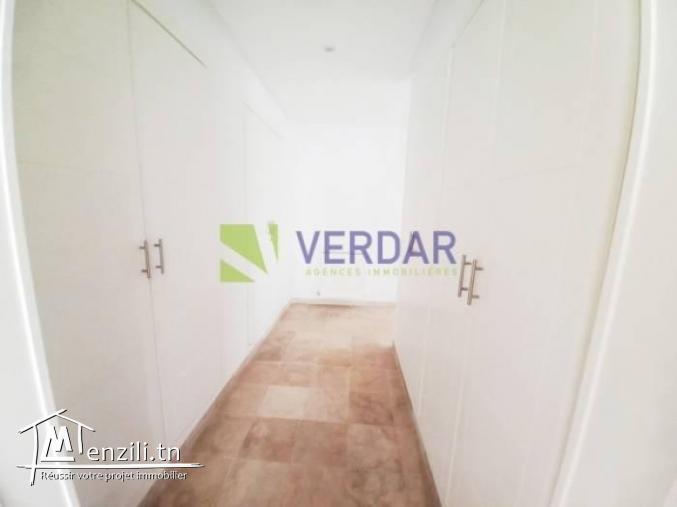 Appartement S3 de 147m² à Mourouj 4