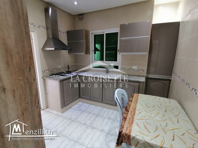 Etage de villa s+3 meublé aux jardins de l'aouina ZEl0458