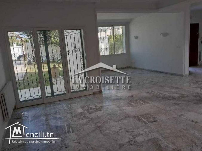 Villa s+4 avec piscine à Gammarth MVL0054
