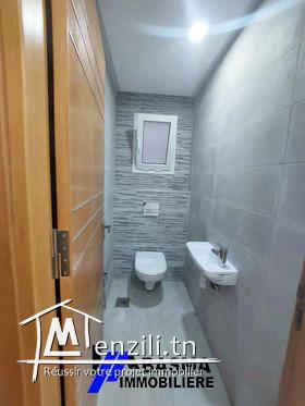 Un appartement S+2 à vendre situé à Diwen Zit