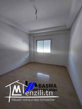 Un appartement S+2 à vendre situé à Diwen Zit