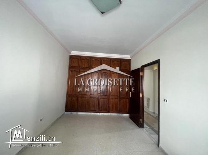 Villa s+3 à la marsa MVL1442