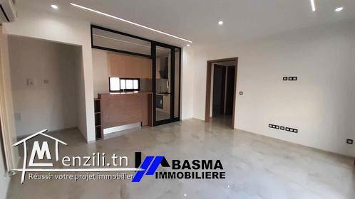 Un appartement S+2 à louer situé à Sahloul 4