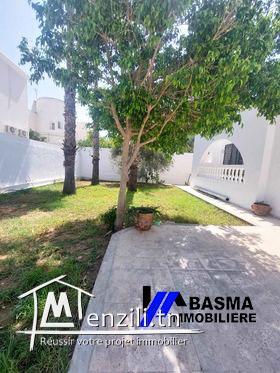 Une villa S+4 à louer situé à Kantaoui