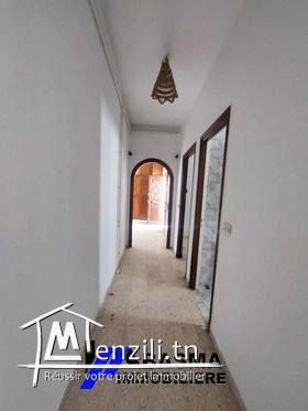 Une villa S+4 à louer situé à Kantaoui