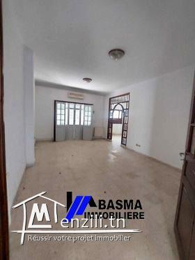 Une villa S+4 à louer situé à Kantaoui