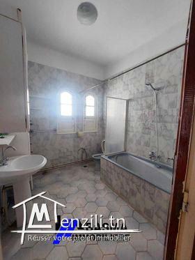 Une villa S+4 à louer situé à Kantaoui