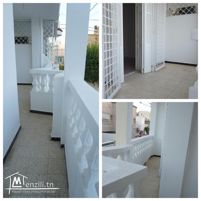 Forsaa : 2 Villas sur la route X à côté du Bardo