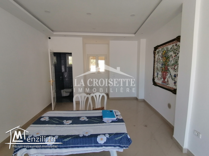 Bureau H+0 aux jardins de l'aouina ZBL0353