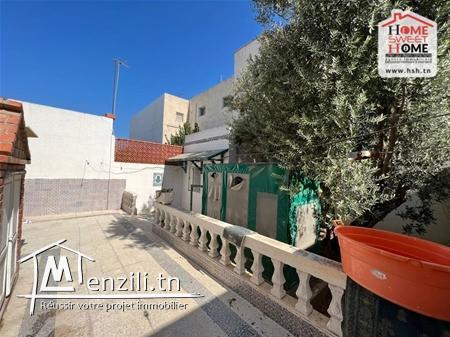 Villa Marius à Vendre à L'Aouina