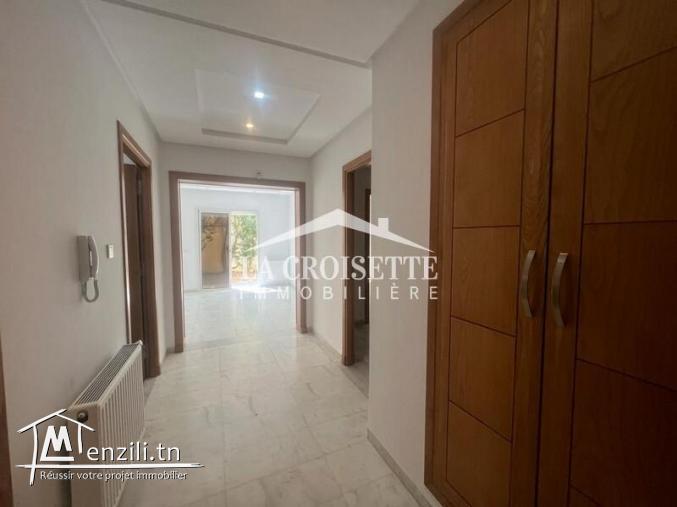 Rez-de-chaussée s+2 à la marsa MAL3204