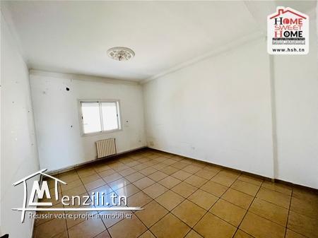 Etage de Villa Cecylia à Louer à L'Aouina