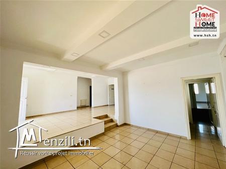 Etage de Villa Cecylia à Louer à L'Aouina