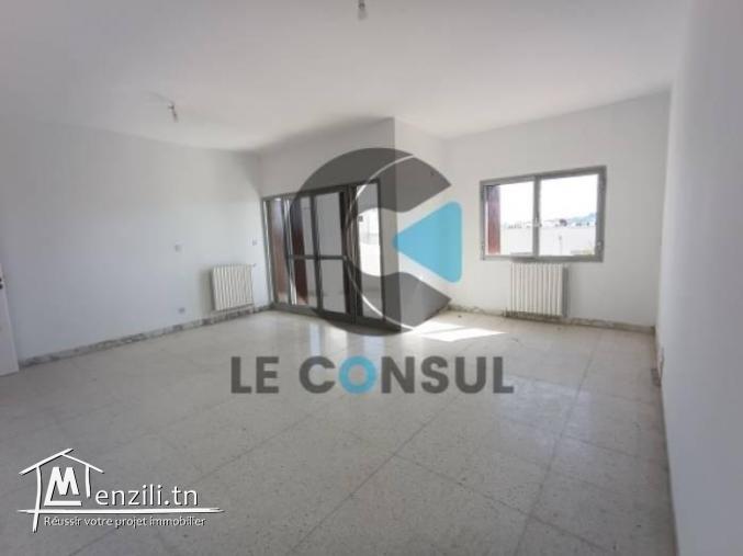 Partiellement rénové et très lumineux