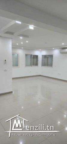 etage de villa s+3  a louer