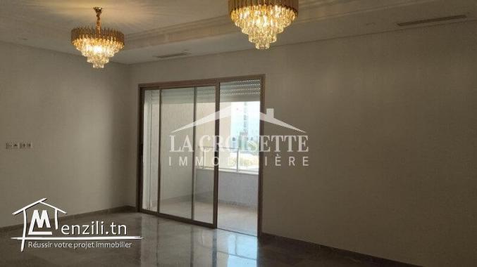 Appartement s+3 aux jardins de carthage MAL0497