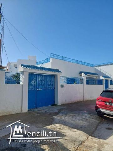 villa S+3 a Cite Ennaser Sidi Abdelaziz La Marsa