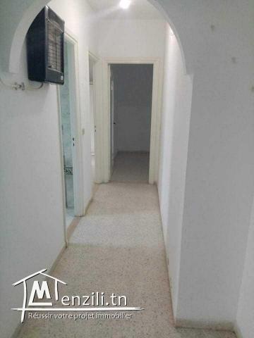 Occasion appart de 96m2 résidence emma borj louzir