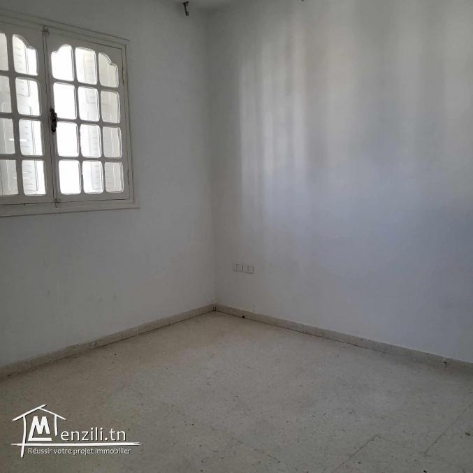 A louer une villa à Ennasr