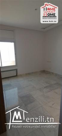 Etage Alann à Louer aux Jardins de Carthage