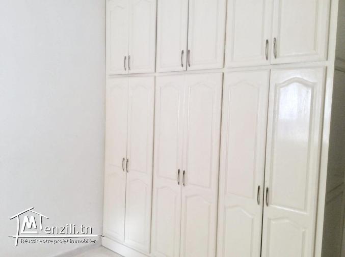 À louer maison à borj louzir