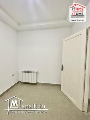 Etage de Villa  Iandra à Vendre à La Marsa