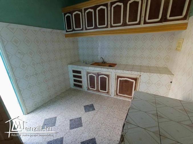 دار للبيع في حومة الطرابلسية المتلوي